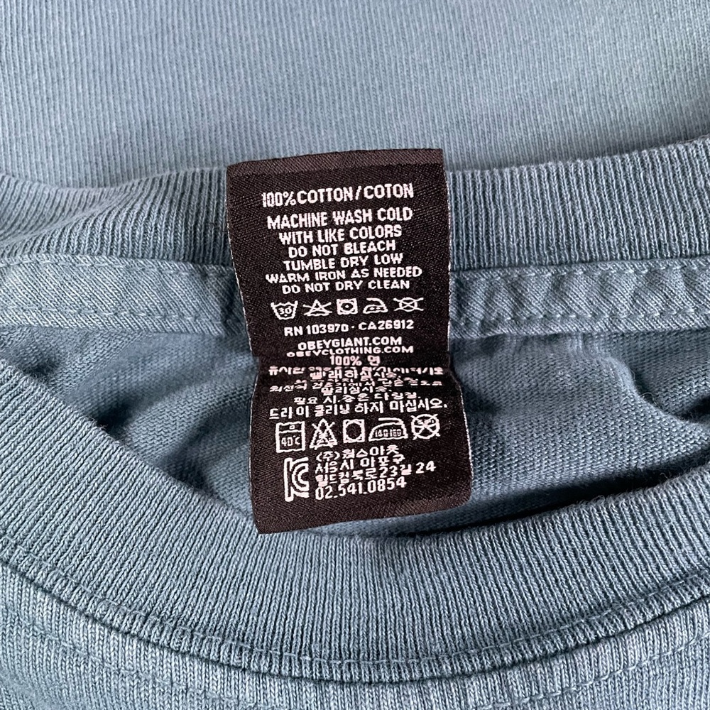 OBEY blue graphic tee w/ yellow sun sz L - Picture 12 of 12